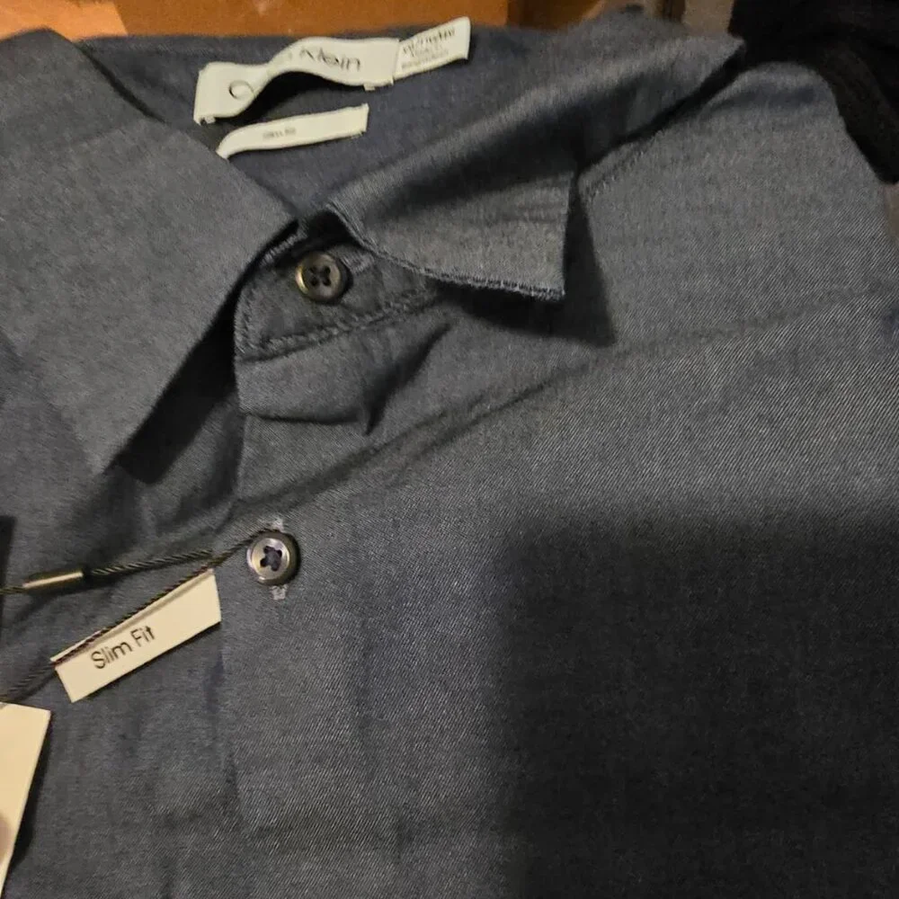 Calvin Klein Blue Casual Button Down Shirt - Picture 2 of 7